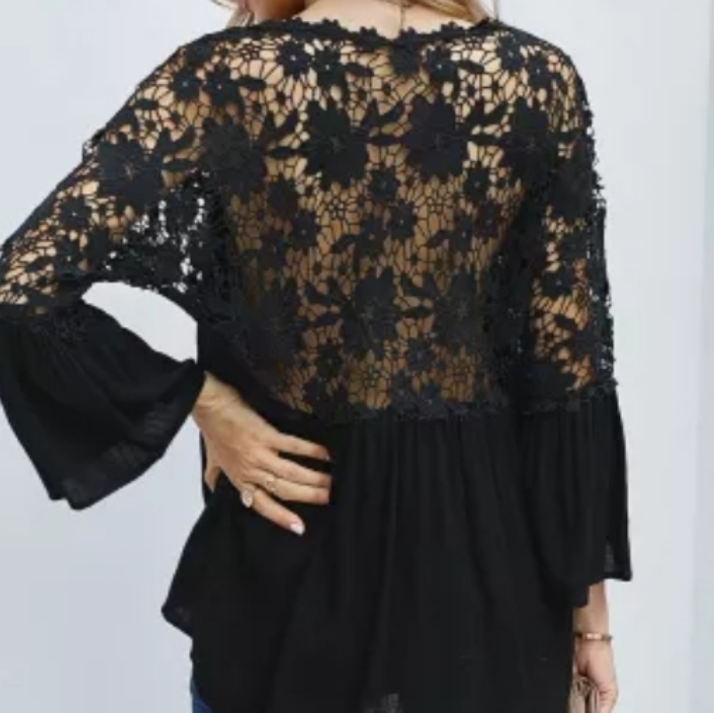🎉HP🎉1 Small left New lace crochet top - Picture 2 of 11